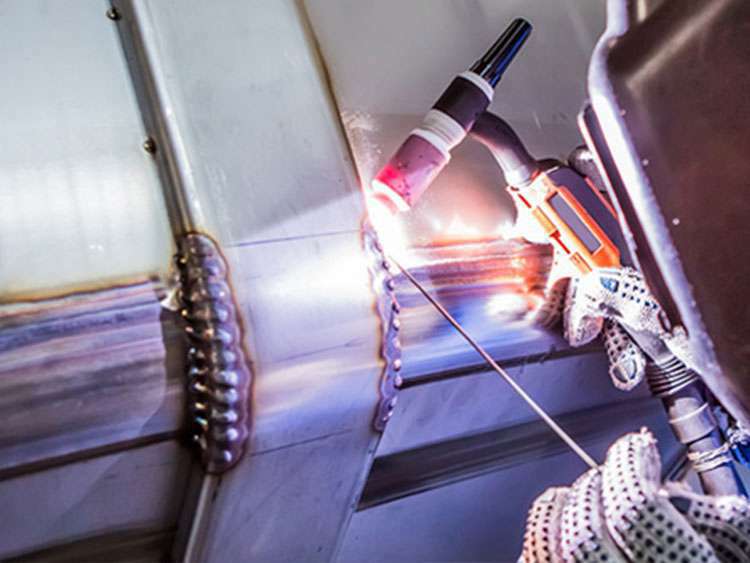 钣金加工中改善焊接技术的五种方法-中山亚搏娱乐官方【中国】有限公司